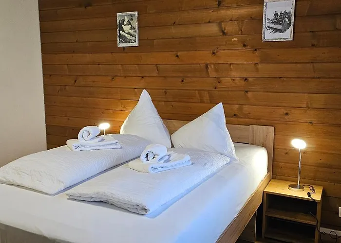 Marco Apartment - Aare Jungfrau Ag